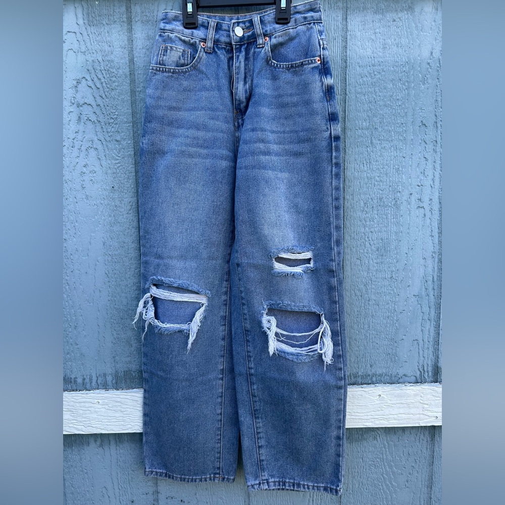 SHEIN Distressed Blue Jeans size XXS